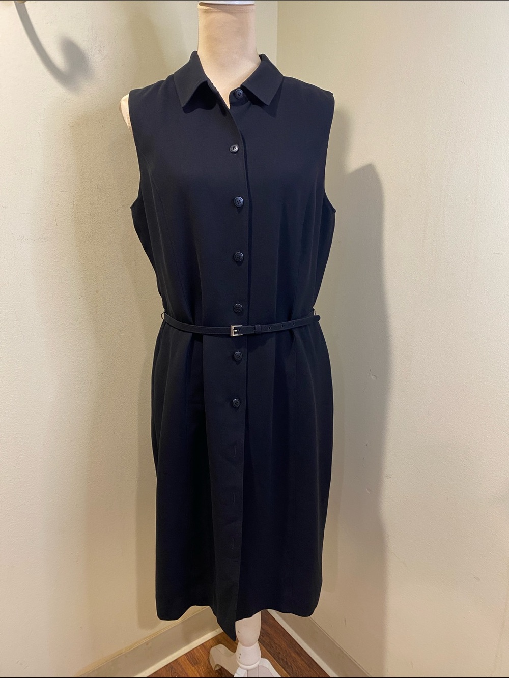 CASUAL CORNER Sleeveless Black Midi Shirt Dress with Slim Belt SZ 12 - Picture 3 of 11
